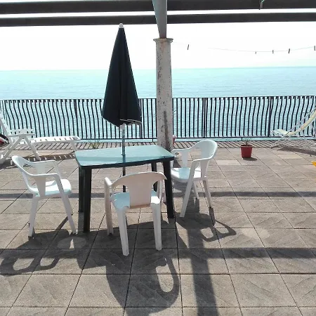 Un Tuffo In Mare Apartment